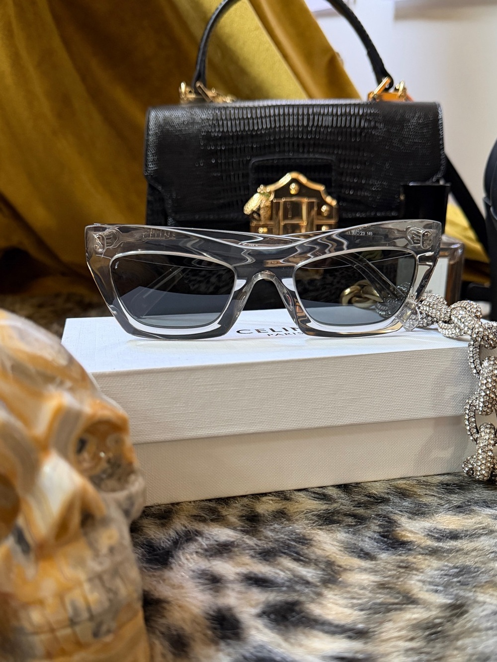 ♥️ Celine CL 41399/S 8A ORDN Cat Eye/ Butterfly Sunglasses RARE